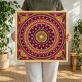 AMARA originalna mandala 50 x 50 cm v ročno barvanem shadow-box okvirju